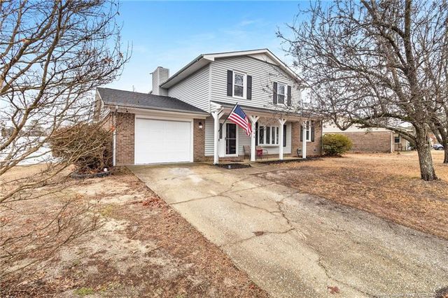 7044 Timbercroft Lane, Fayetteville, NC 28314