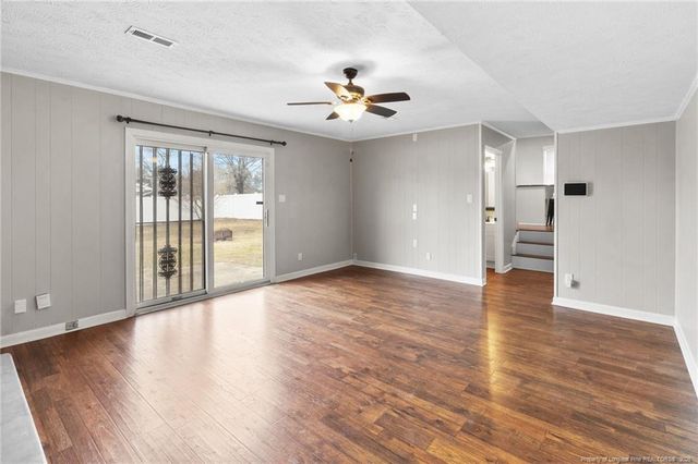 7044 Timbercroft Lane, Fayetteville, NC 28314