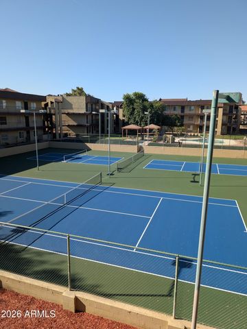 461 W Holmes Avenue 211, Mesa, AZ 85210