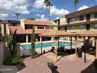 461 W Holmes Avenue 211, Mesa, AZ 85210