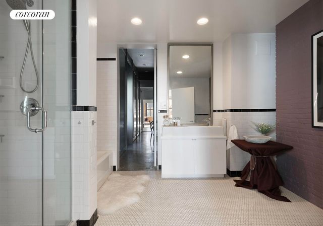 525 W 22ND Street PHD, New York City, NY 10011