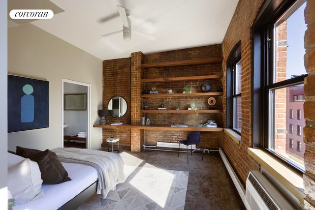 525 W 22ND Street PHD, New York City, NY 10011