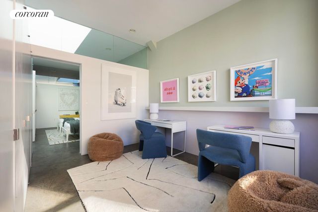 525 W 22ND Street PHD, New York City, NY 10011