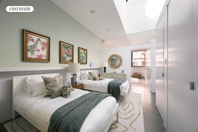 525 W 22ND Street PHD, New York City, NY 10011