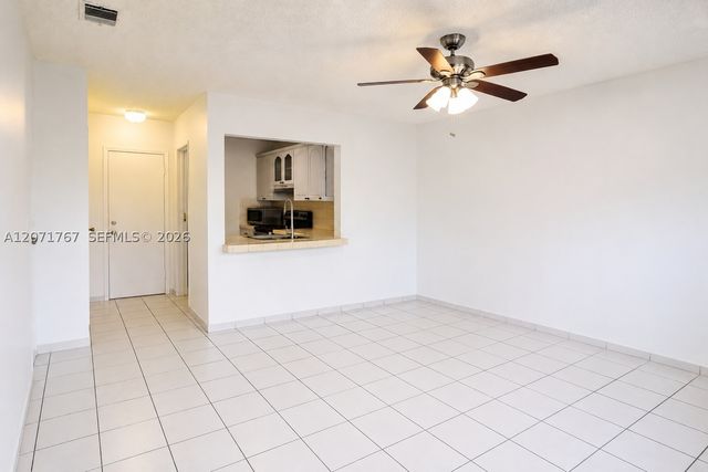 6605 W 26th Dr 24-18, Hialeah, FL 33016