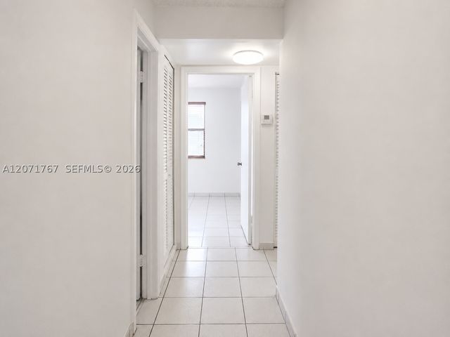6605 W 26th Dr 24-18, Hialeah, FL 33016
