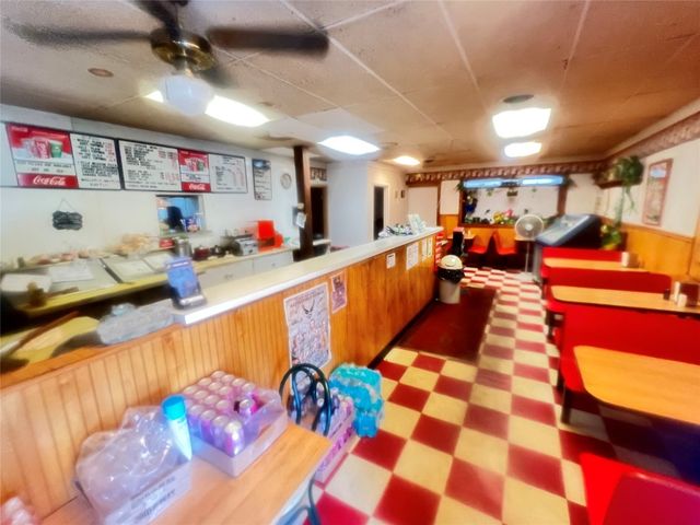 275 MAIN Street, Saegertown, PA 16433