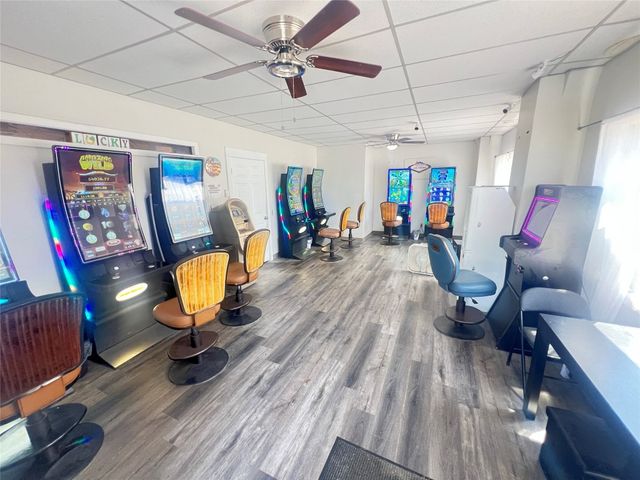 275 MAIN Street, Saegertown, PA 16433