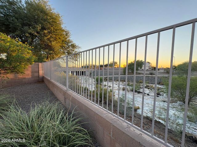16418 N 8TH Avenue, Phoenix, AZ 85023