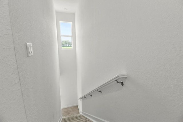640 SE Lake Falls Street, Port St. Lucie, FL 34984