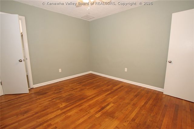 501 Abney Street, St Albans, WV 25177