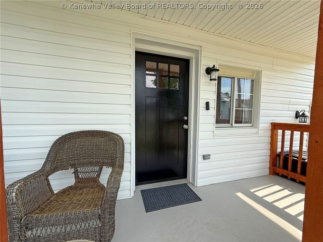 501 Abney Street, St Albans, WV 25177