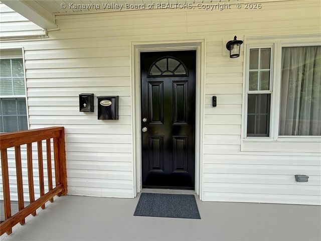 501 Abney Street, St Albans, WV 25177