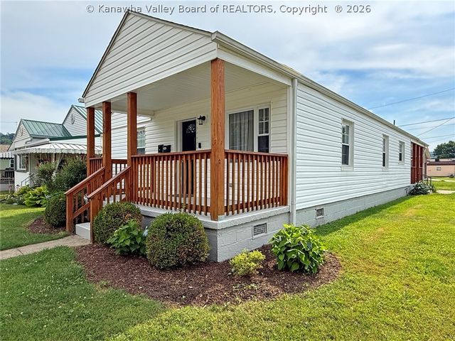 501 Abney Street, St Albans, WV 25177