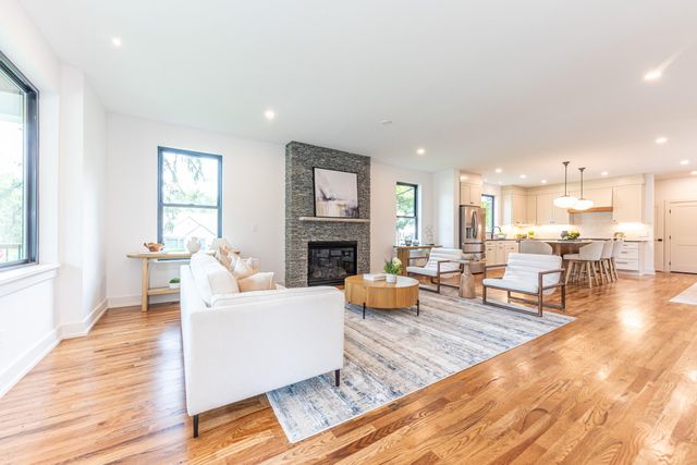 701 S 7th Street, Ann Arbor, MI 48103