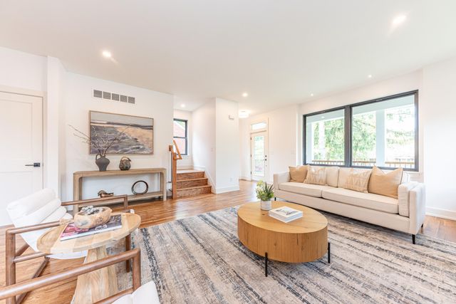 701 S 7th Street, Ann Arbor, MI 48103