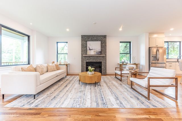 701 S 7th Street, Ann Arbor, MI 48103