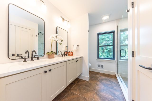 701 S 7th Street, Ann Arbor, MI 48103