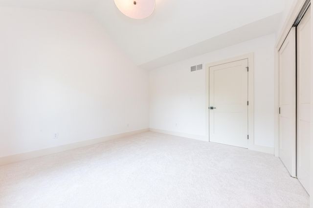 701 S 7th Street, Ann Arbor, MI 48103