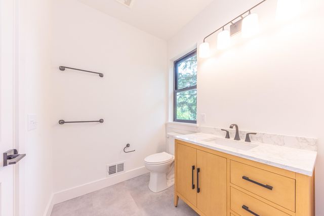 701 S 7th Street, Ann Arbor, MI 48103