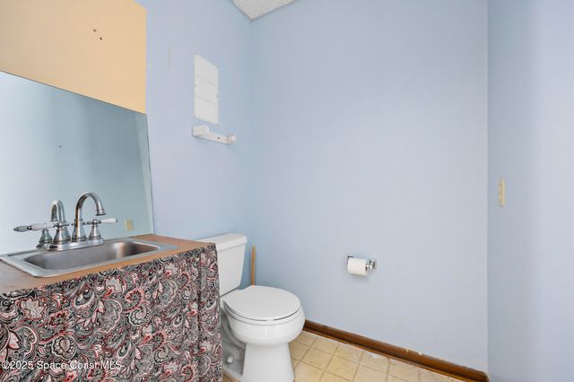 700 N Wickham Road, 109-110, Melbourne, FL 32935