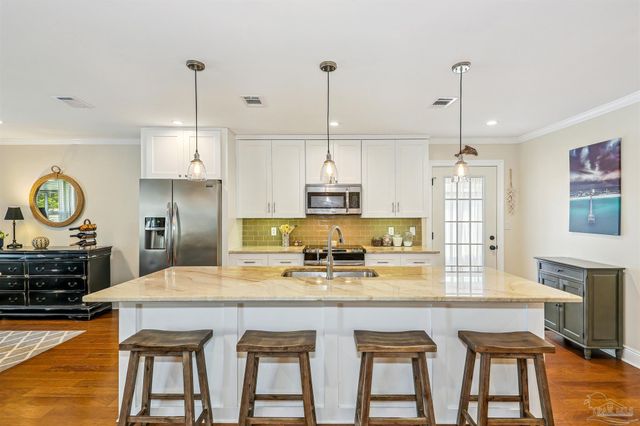 2832 Venetian Garden, Gulf Breeze, FL 32563