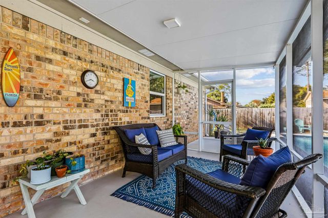 2832 Venetian Garden, Gulf Breeze, FL 32563