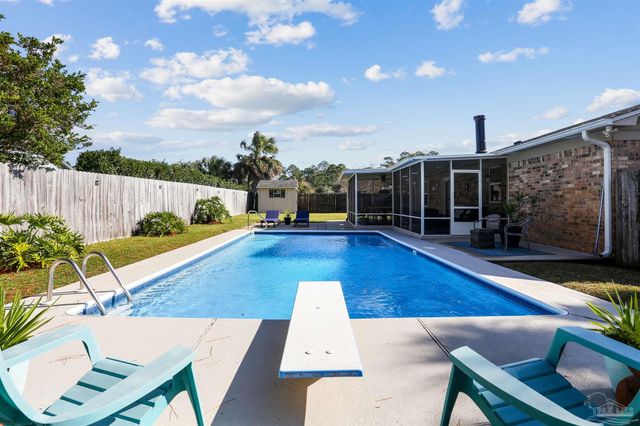 2832 Venetian Garden, Gulf Breeze, FL 32563