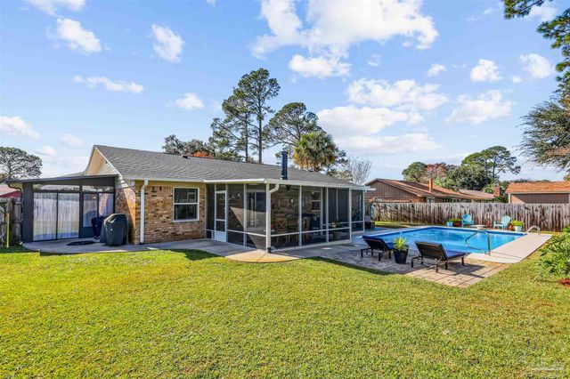 2832 Venetian Garden, Gulf Breeze, FL 32563