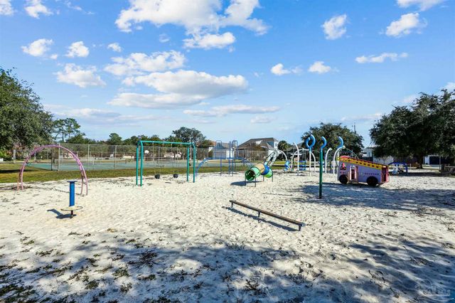 2832 Venetian Garden, Gulf Breeze, FL 32563