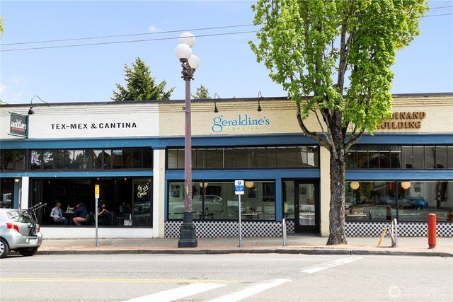 4215 51st Avenue S, Seattle, WA 98118