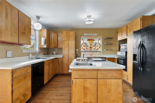 4215 51st Avenue S, Seattle, WA 98118