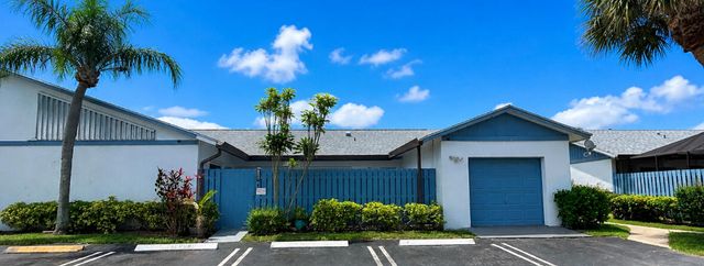 1204 Timberlane Circle 12d, Greenacres, FL 33463