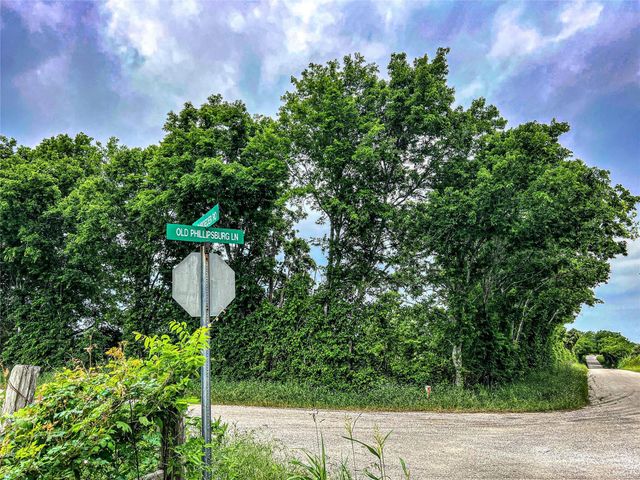 003 Old Phillipsburg Road, Brenham, TX 77833