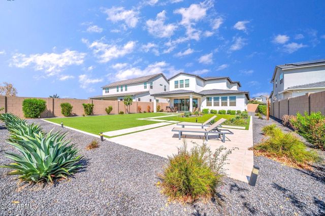 17329 W GRETNA Street, Surprise, AZ 85388