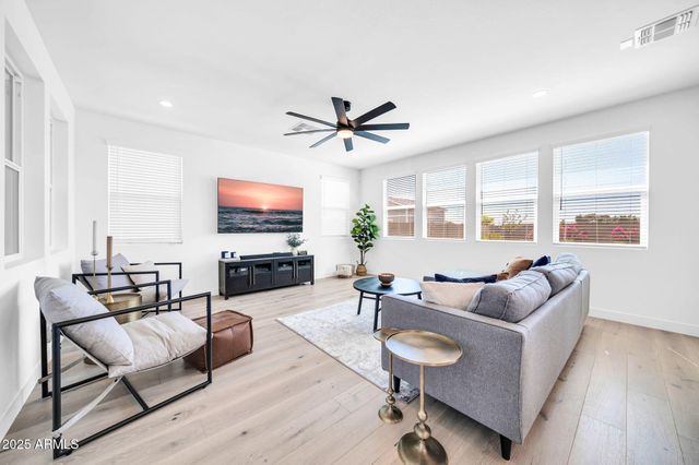 17329 W GRETNA Street, Surprise, AZ 85388