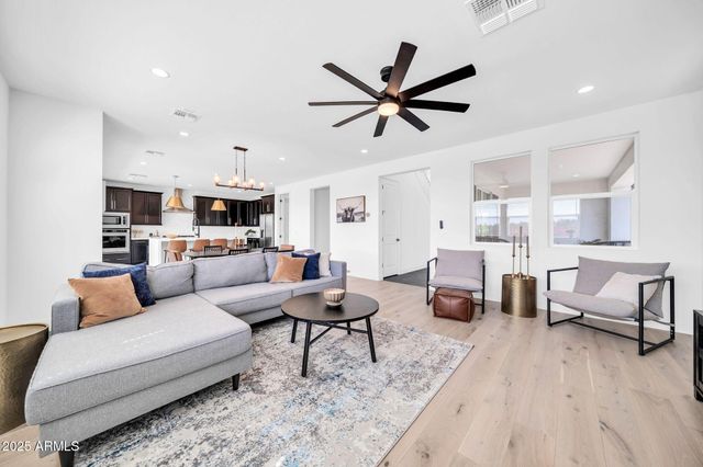 17329 W GRETNA Street, Surprise, AZ 85388