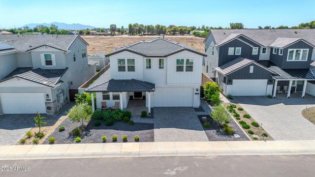 17329 W GRETNA Street, Surprise, AZ 85388