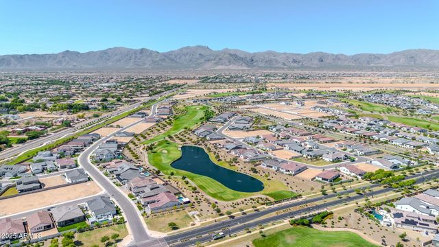 17329 W GRETNA Street, Surprise, AZ 85388