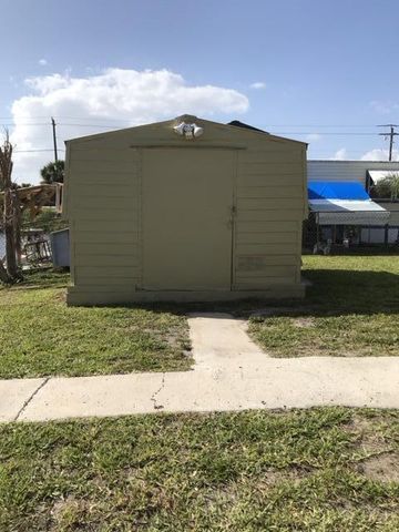 1038 8th Street, Okeechobee, FL 34974