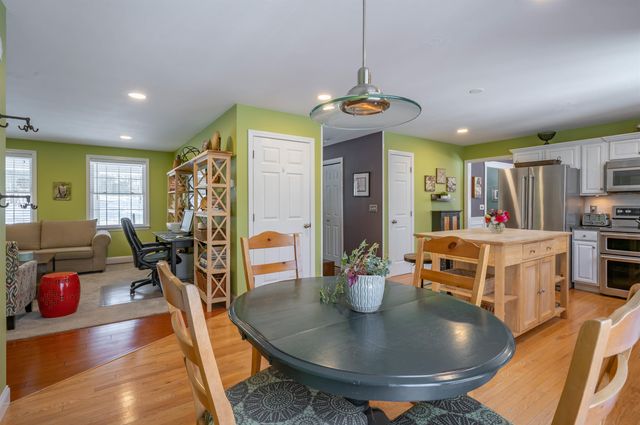 116 Beech Hill Road, Mont Vernon, NH 03057