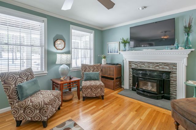 116 Beech Hill Road, Mont Vernon, NH 03057