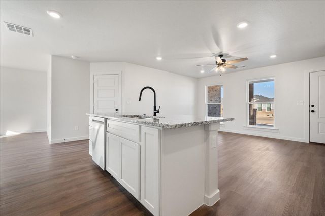 13910 Flint Avenue, Lubbock, TX 79423