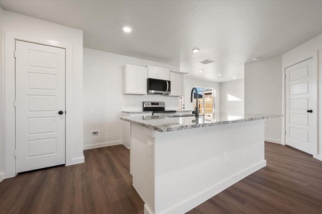 13910 Flint Avenue, Lubbock, TX 79423