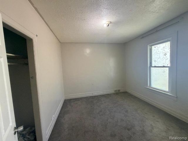 3262 Hanley Street, Hamtramck, MI 48212