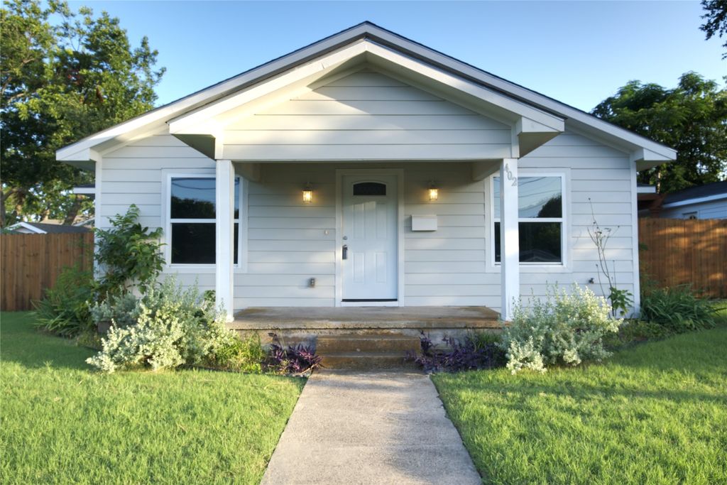 402 E Center Street, Duncanville, TX 75116