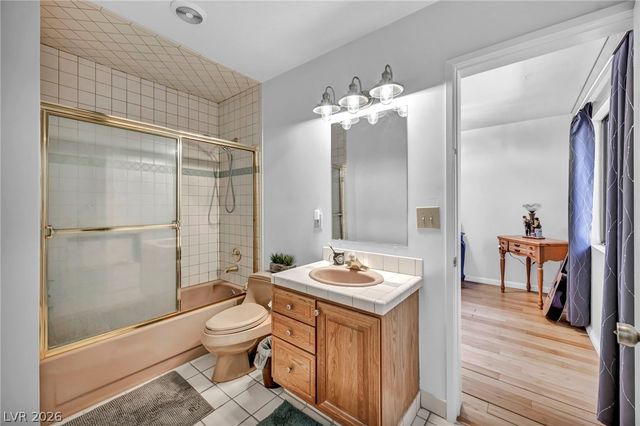 2935 South Torrey Pines Drive, Las Vegas, NV 89146