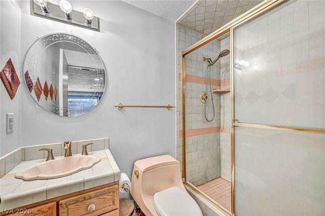 2935 South Torrey Pines Drive, Las Vegas, NV 89146