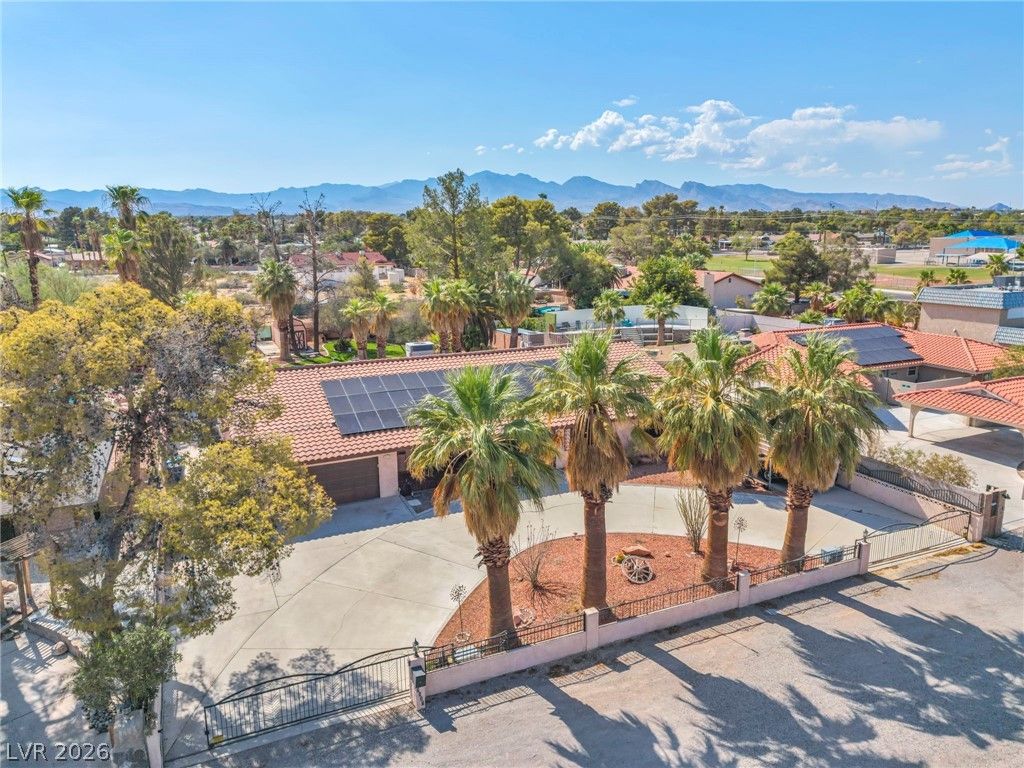 2935 South Torrey Pines Drive, Las Vegas, NV 89146 — photo 3