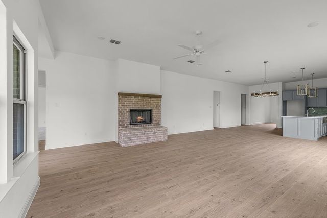 145 Tobiano Trace, Brock, TX 76087